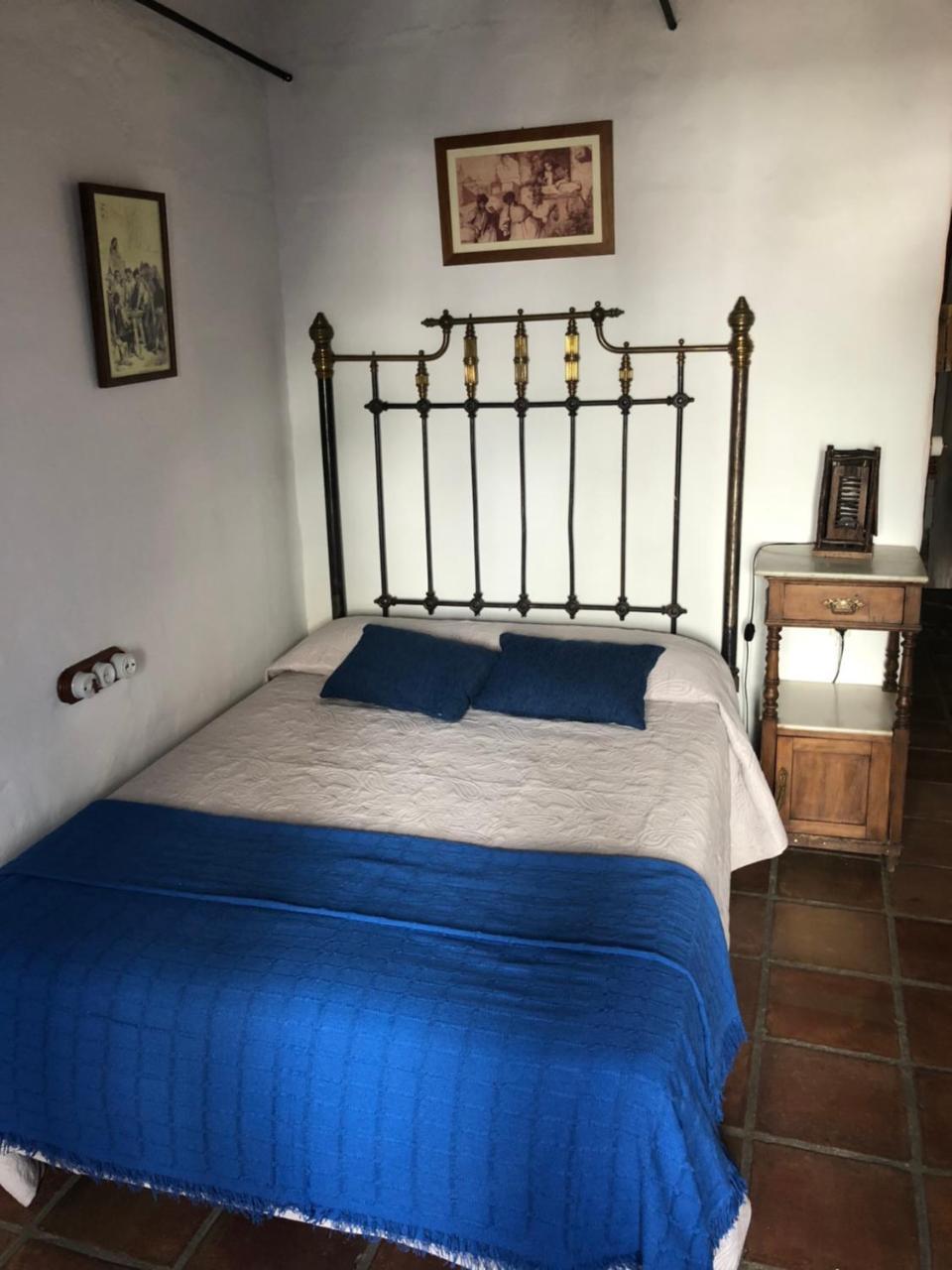 Hotel Posada Del Bandolero Borge Extérieur photo