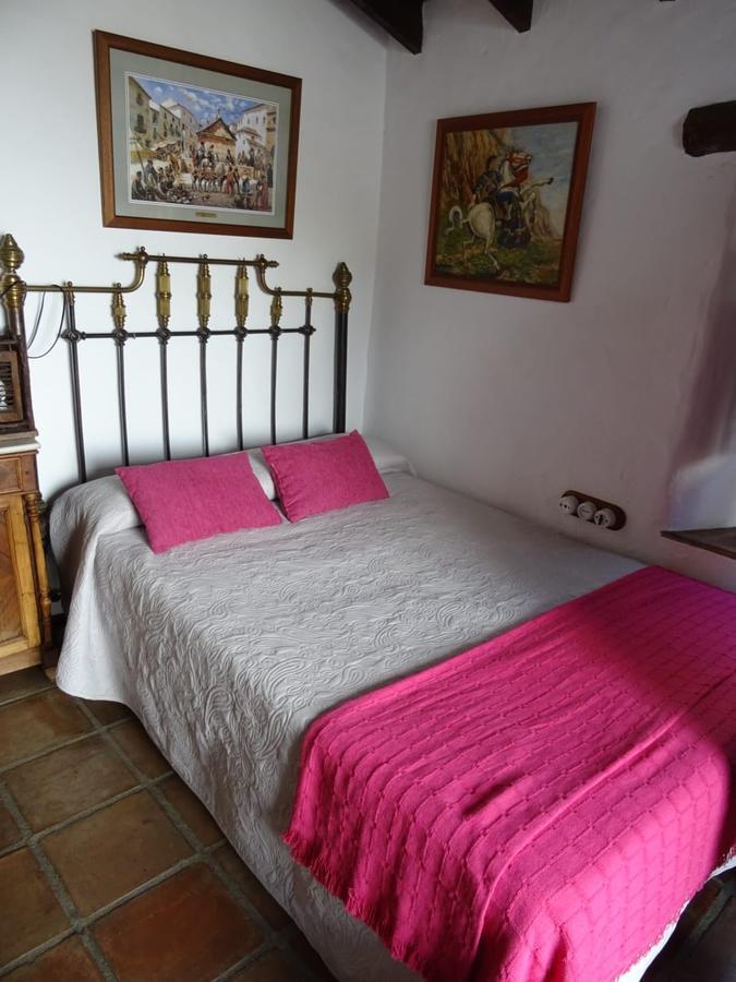 Hotel Posada Del Bandolero Borge Extérieur photo
